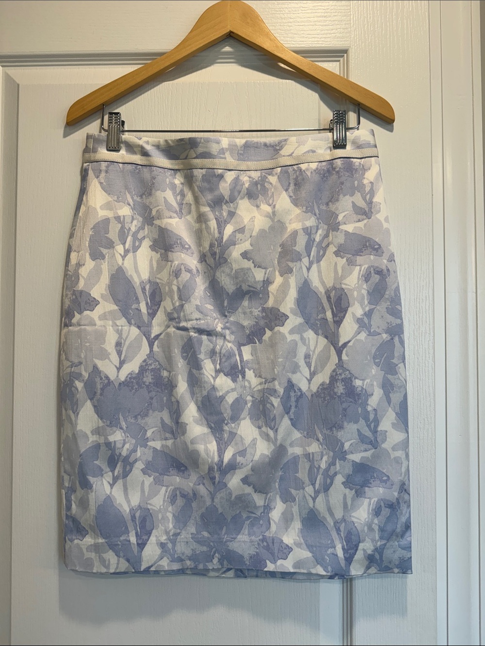 NWT Banana Republic pencil skirt